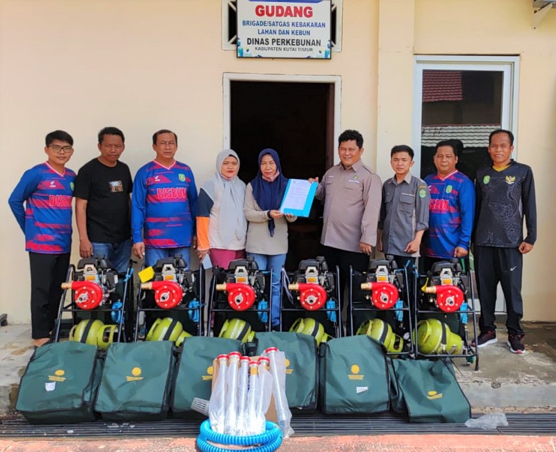 Brigade Karlabun Dapat Bantuan 6 Unit Mesin Pompa dan Konverter