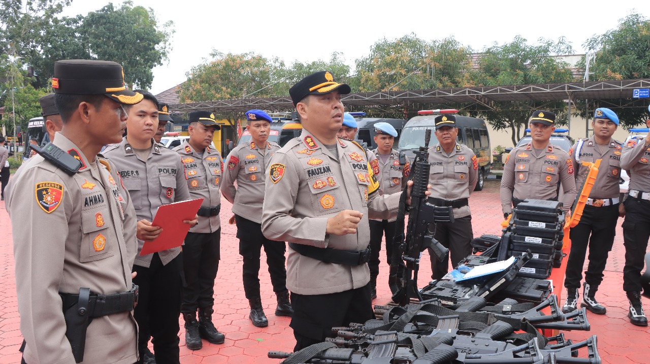 Polres Kutai Timur Lakukan Pemeriksaan Rutin Senpi Personel