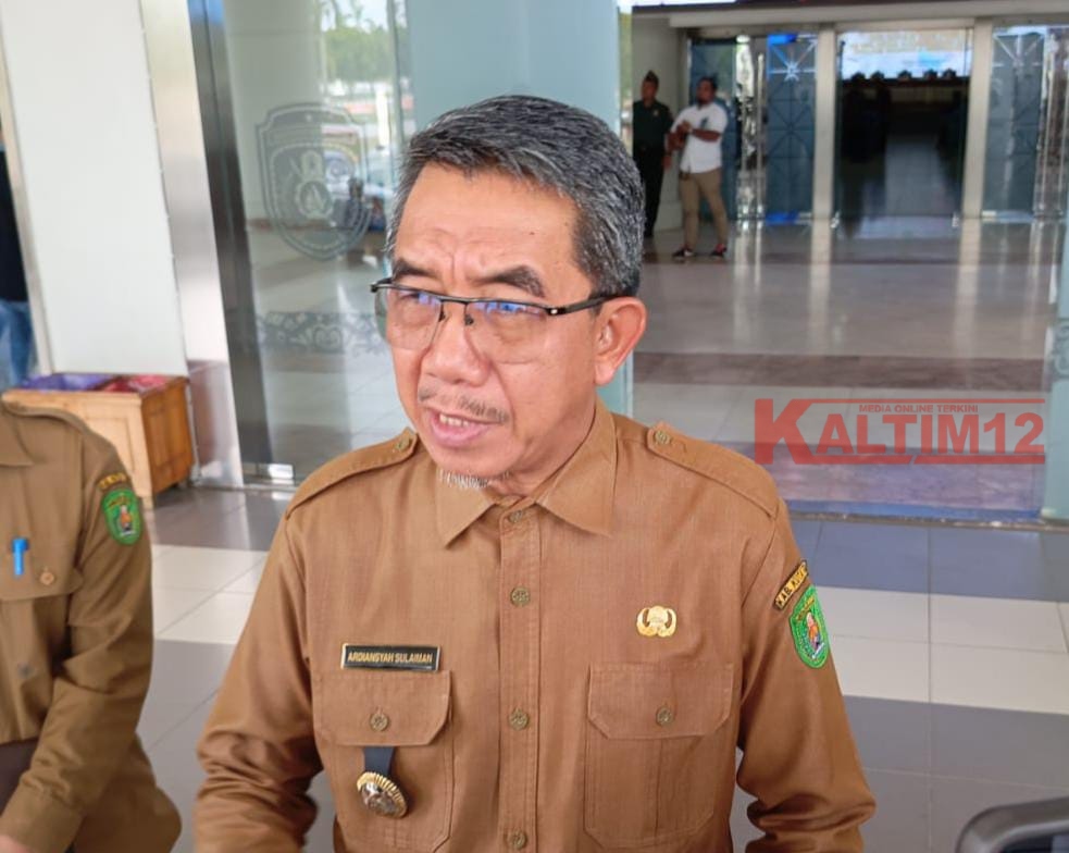 Pemkab Kutim Targetkan Semua Desa Teraliri Listrik
