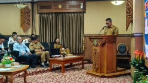 Talkshow HIPMA-KT Bahas Tantangan Dunia Kerja dan Masa Depan Tenaga Kerja Kutim