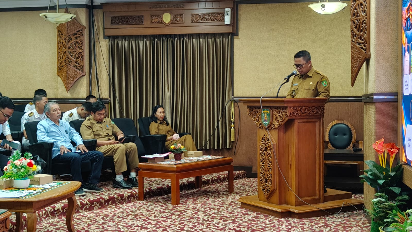 Talkshow HIPMA-KT Bahas Tantangan Dunia Kerja dan Masa Depan Tenaga Kerja Kutim