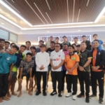 Temui Pemain Persikutim, Bupati Ardiansyah: Moga-moga Bisa Naik ke Liga 2