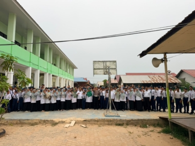 Polantas Karib Goes To School, Satlantas Polres Kutim Edukasi Pelajar MTsN 2 Sangatta soal Keselamatan