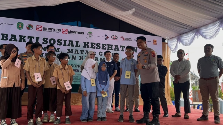 Ribuan Warga Kongbeng Manfaatkan Baksos Kesehatan, dari Cek Kolesterol hingga Kacamata Gratis